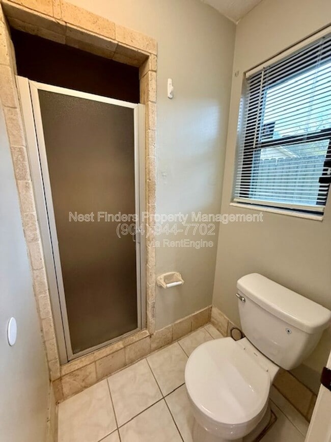 Building Photo - 4023 Grissom Dr