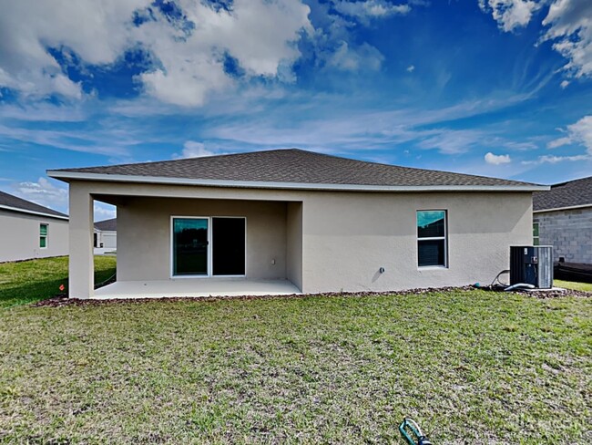 Building Photo - 276 Garnet Ave