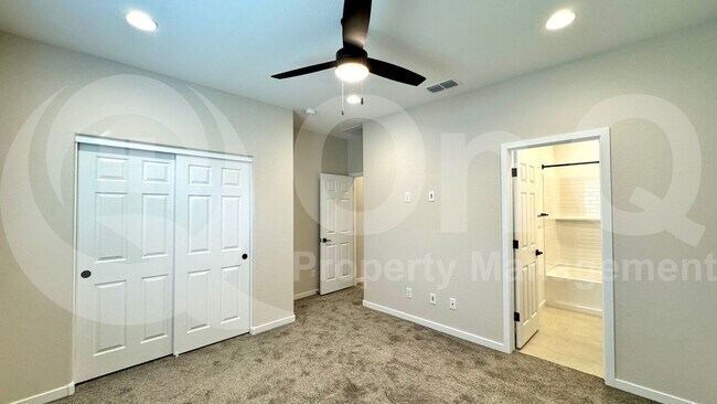 Building Photo - 10264 Bickwell Trl