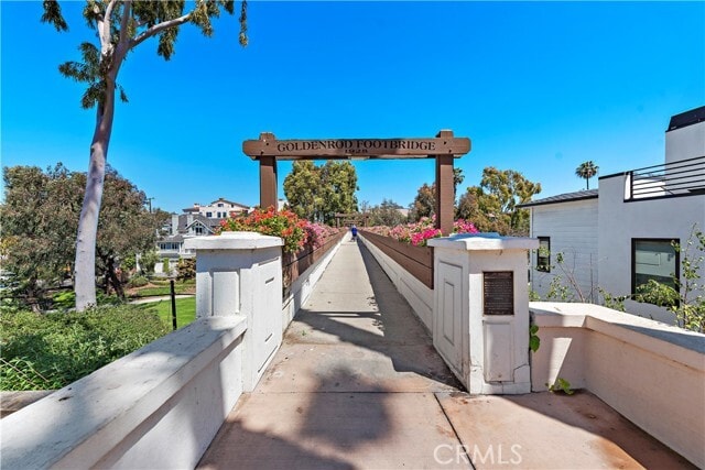 Building Photo - 2741 Bungalow Pl