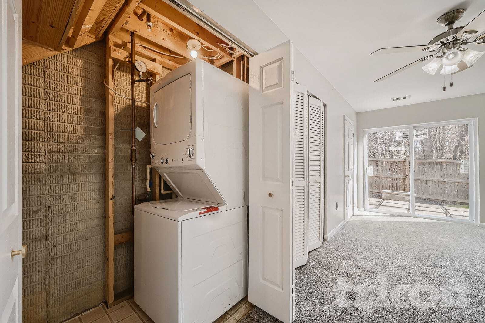 Building Photo - 4112 Brown Bark Cir