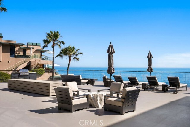 Building Photo - 1585 S Coast Hwy