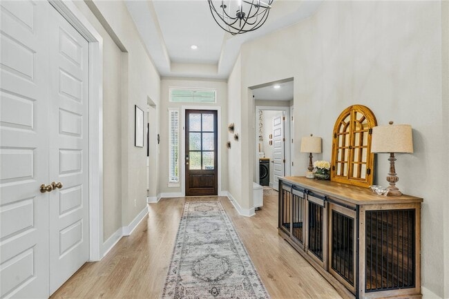 Building Photo - 533 Mallow Rd