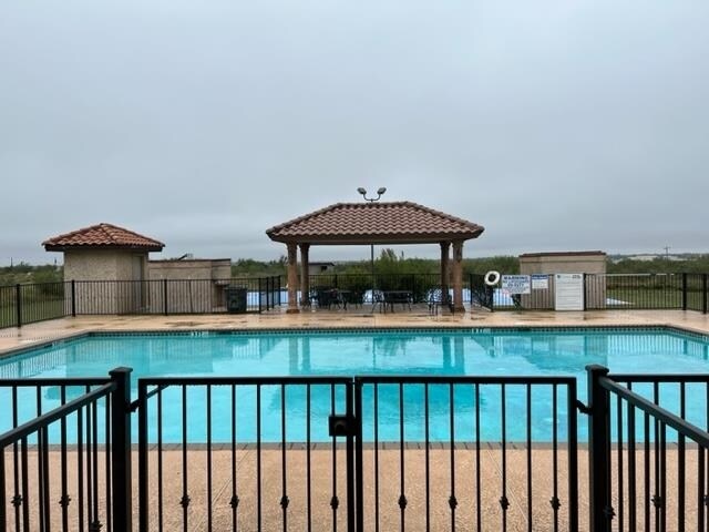 Building Photo - 8216 Casa Verde Rd