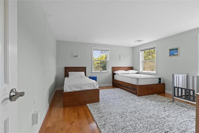 Building Photo - 30 Battery Ln