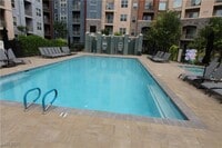 Building Photo - 26 E Serene Ave