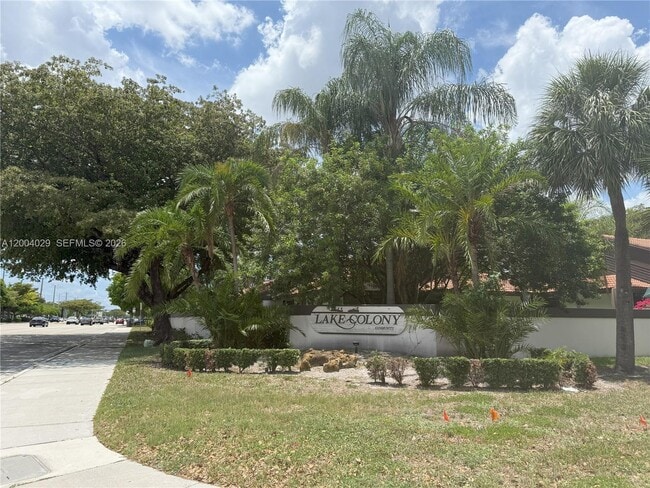 Building Photo - 7029 Marlberry Ln