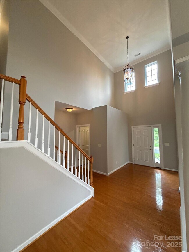 Building Photo - 1113 Cooper Ln