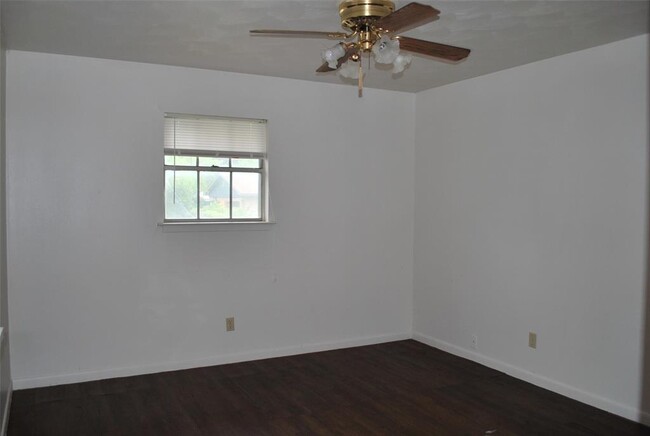 Building Photo - 3809 Titan Trail