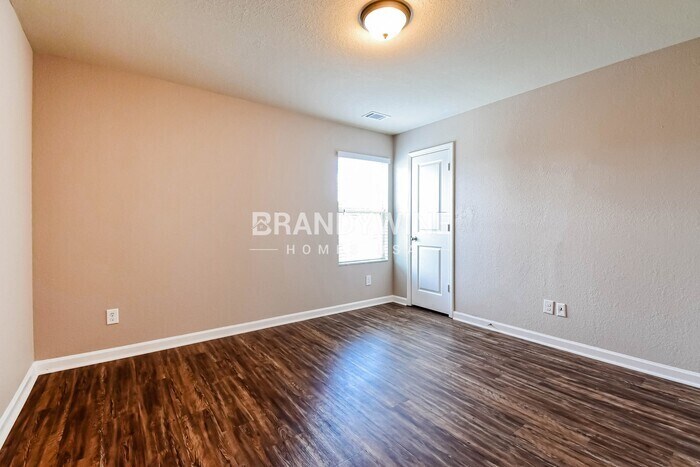 Building Photo - 10946 Wheeler Trce