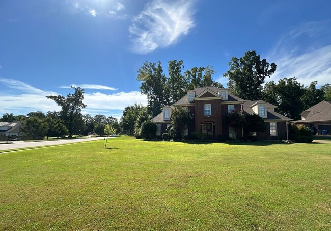 Building Photo - 10135 Ridgewood Oak Dr