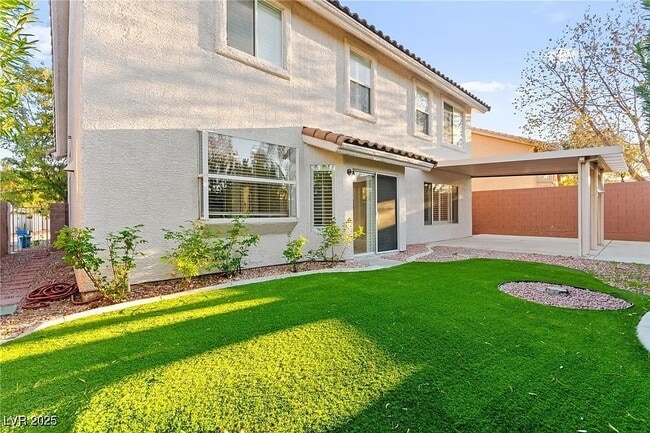 Building Photo - 8528 Sierra Cima Ln