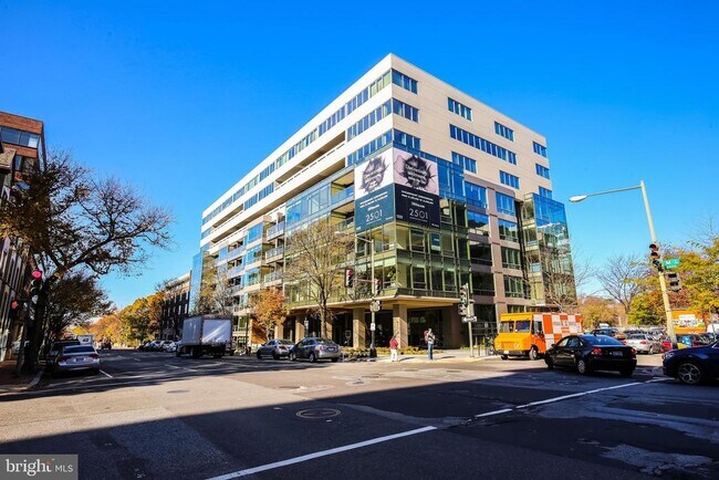 Building Photo - 2501 M St NW