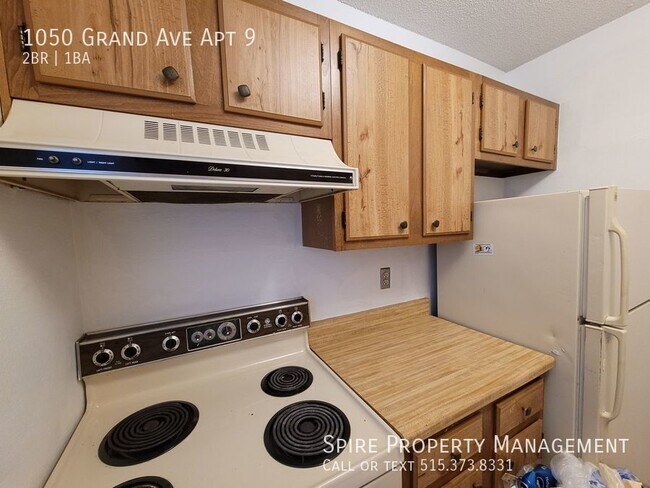 Building Photo - Marion 2 Bed, Secure entry, Fireplace Move...