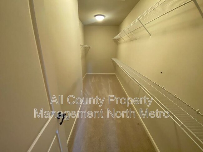 Building Photo - 11929 Ashcroft Bend