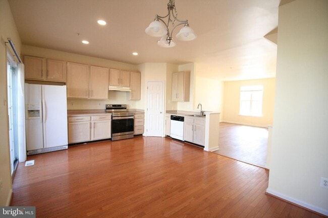 Building Photo - 4158 Brown Bark Cir