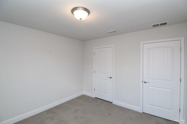 Building Photo - 3865 Sandspur Ln
