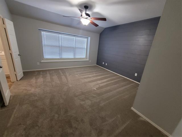 Building Photo - 9800 Meadow Rue Dr