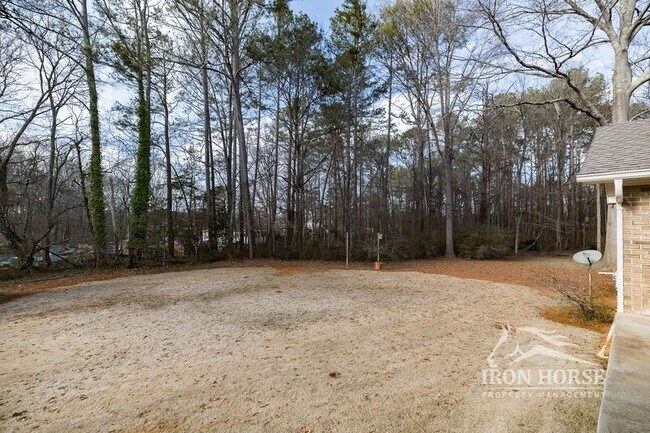 Building Photo - 2591 Clotfelter Rd