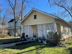 Building Photo - 565 Boulevard