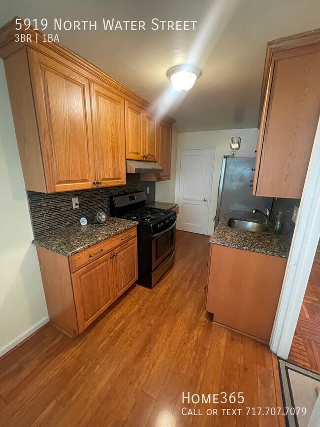 Building Photo - Beautiful 3 berdoon 1 bathroom home in Phi...
