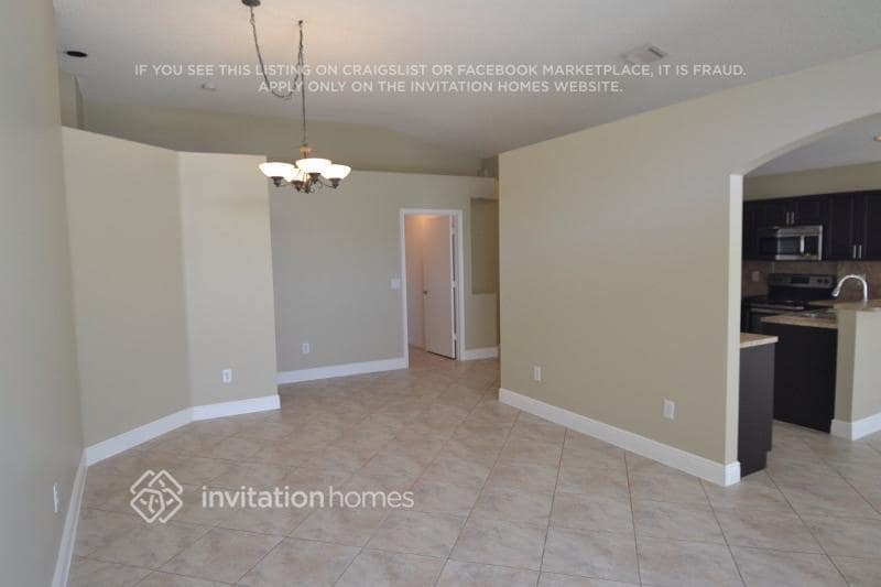 Building Photo - 2033 NW 178th Way