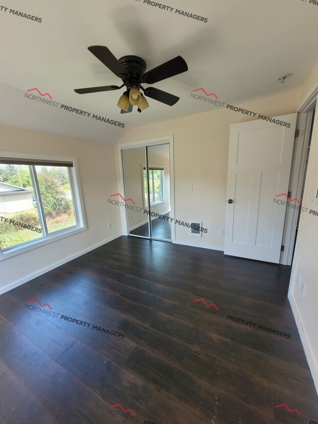 Building Photo - STATUS: AVAILABLE | R290C | $1200 + $250 F...