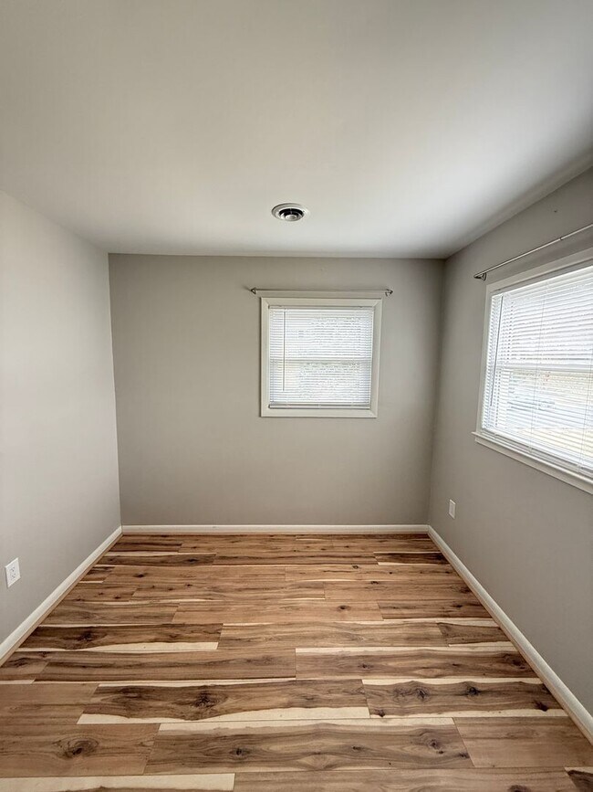 Building Photo - 1411 Harrison St