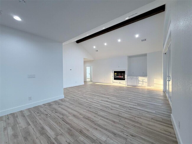 Building Photo - 21000 Nantucket Cove