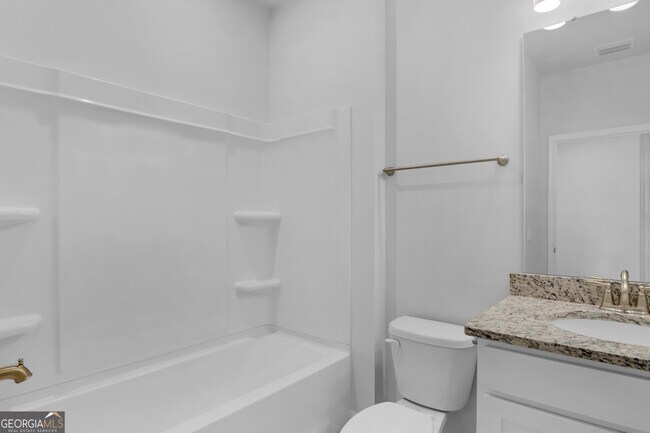 Building Photo - 267 Dendron Dr