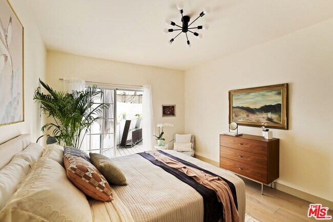 Building Photo - 1717 Malcolm Ave