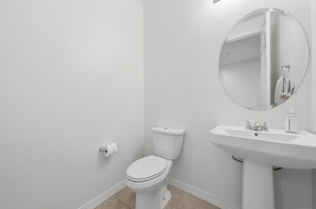 Building Photo - 20234 W Turney Ave