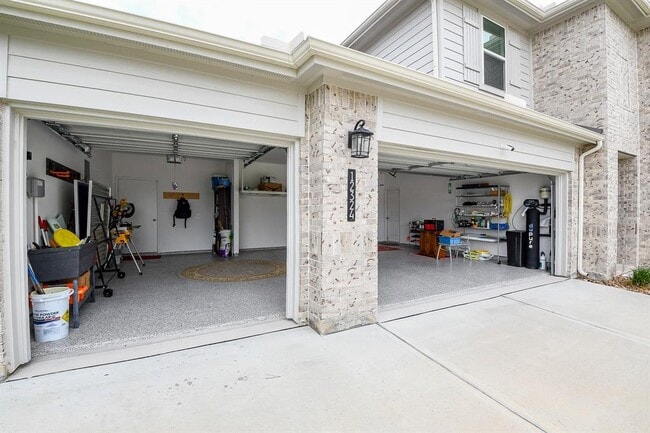 Building Photo - 12324 Carib Crossing Ln
