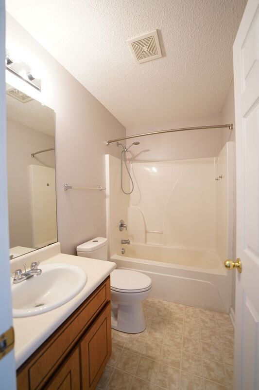 Building Photo - 134 Mustang Dr