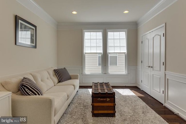 Building Photo - 42558 Stratford Landing Dr