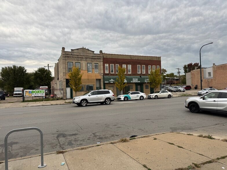 Building Photo - 3840 W Roosevelt Rd