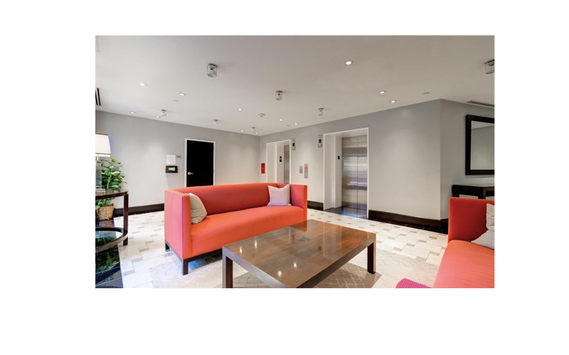 Building Photo - 1001 L St NW