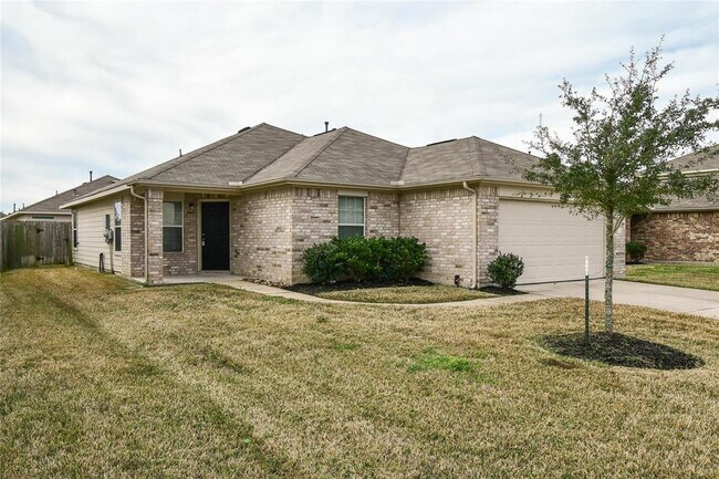 Building Photo - 2607 Verano Dr