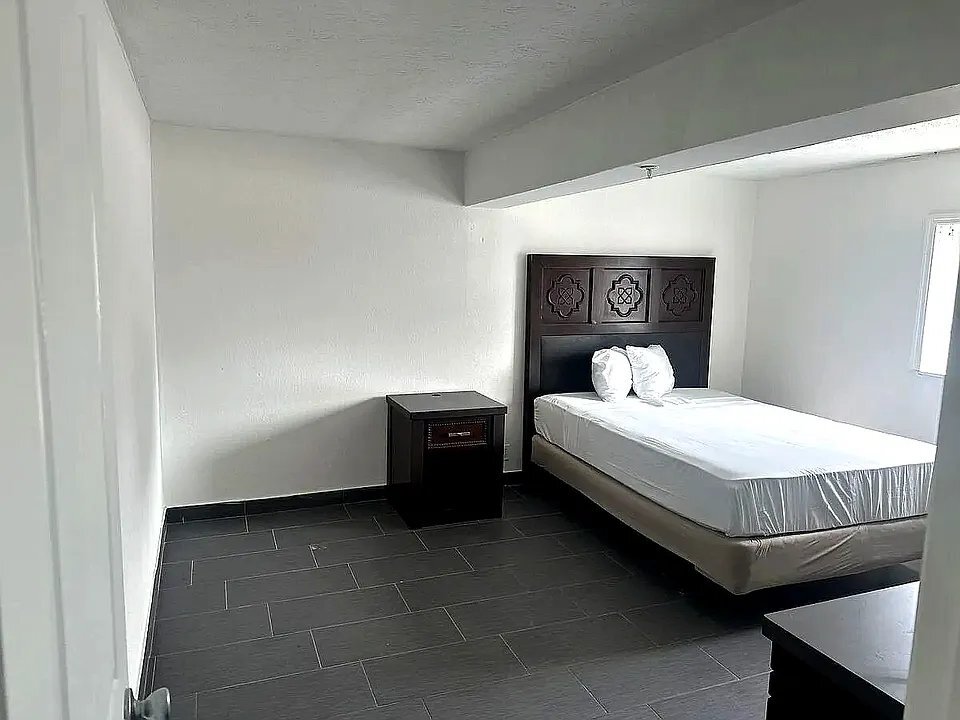 Building Photo - 2100 S Ocean Blvd