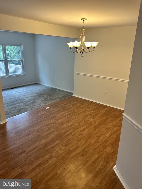 Building Photo - 9536 Melrose Square Way