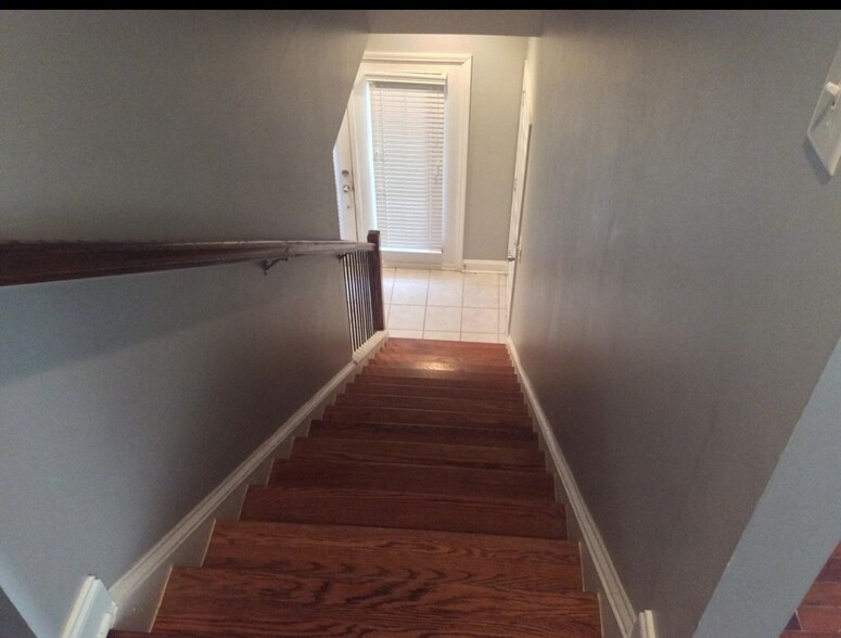 Building Photo - 5897 Brookside Oak Cir