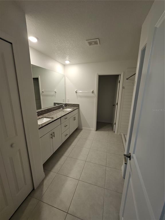 Building Photo - 12751 Weston Oaks Ln