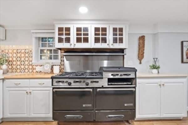 Primary Photo - 1 Mount Vernon Sq