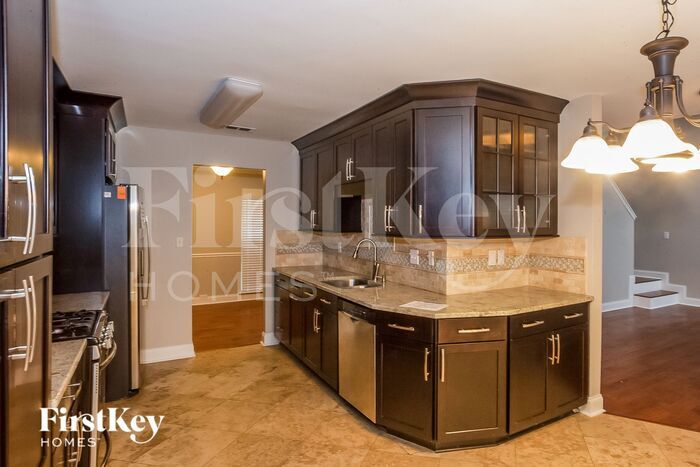 Building Photo - 7830 Cafferty Cir