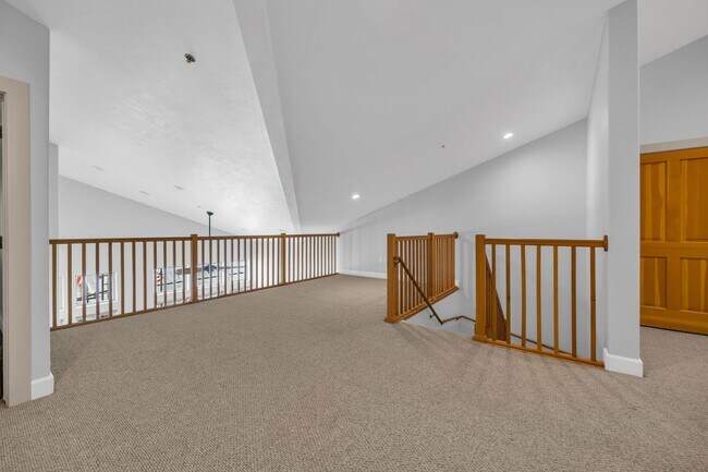 Building Photo - Crestview Condo - Kimball Junction