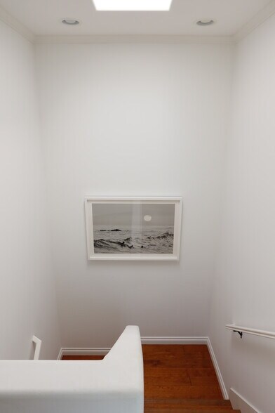 Building Photo - 403 Bonair St