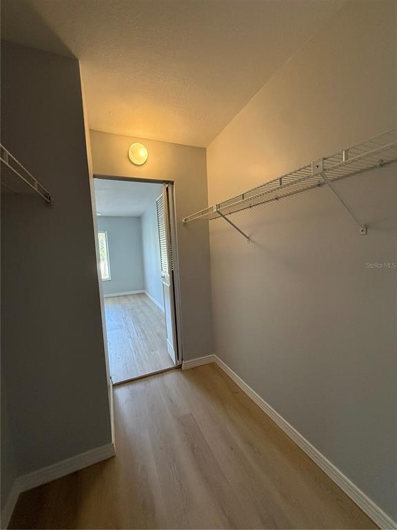 Building Photo - 1223 S Pine Ridge Cir