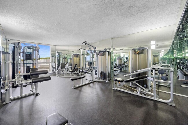 Building Photo - 6767 Collins Ave