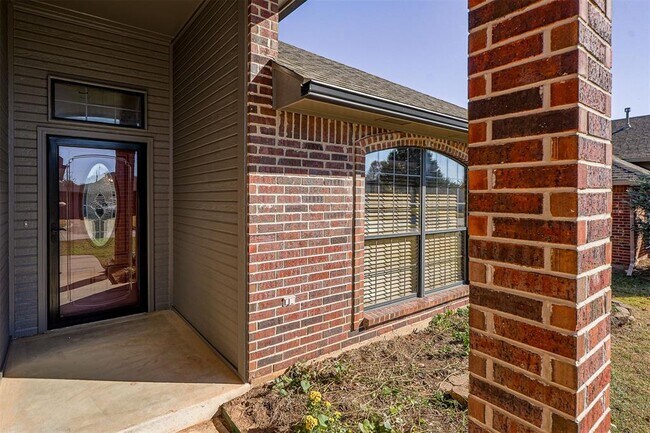 Building Photo - 11857 NW 7th St