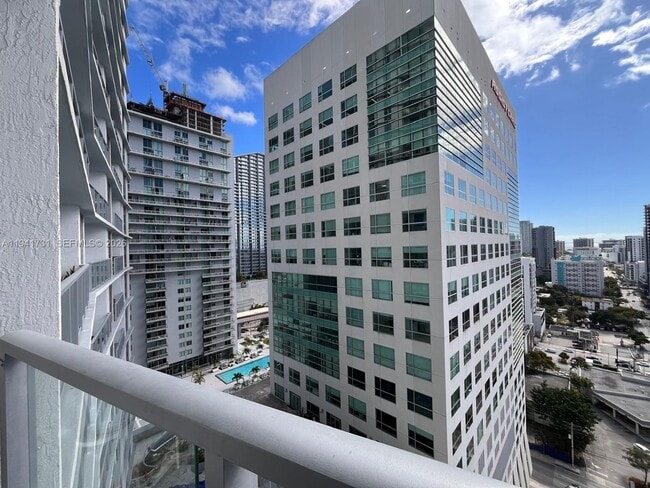 Building Photo - 185 SW 7th St